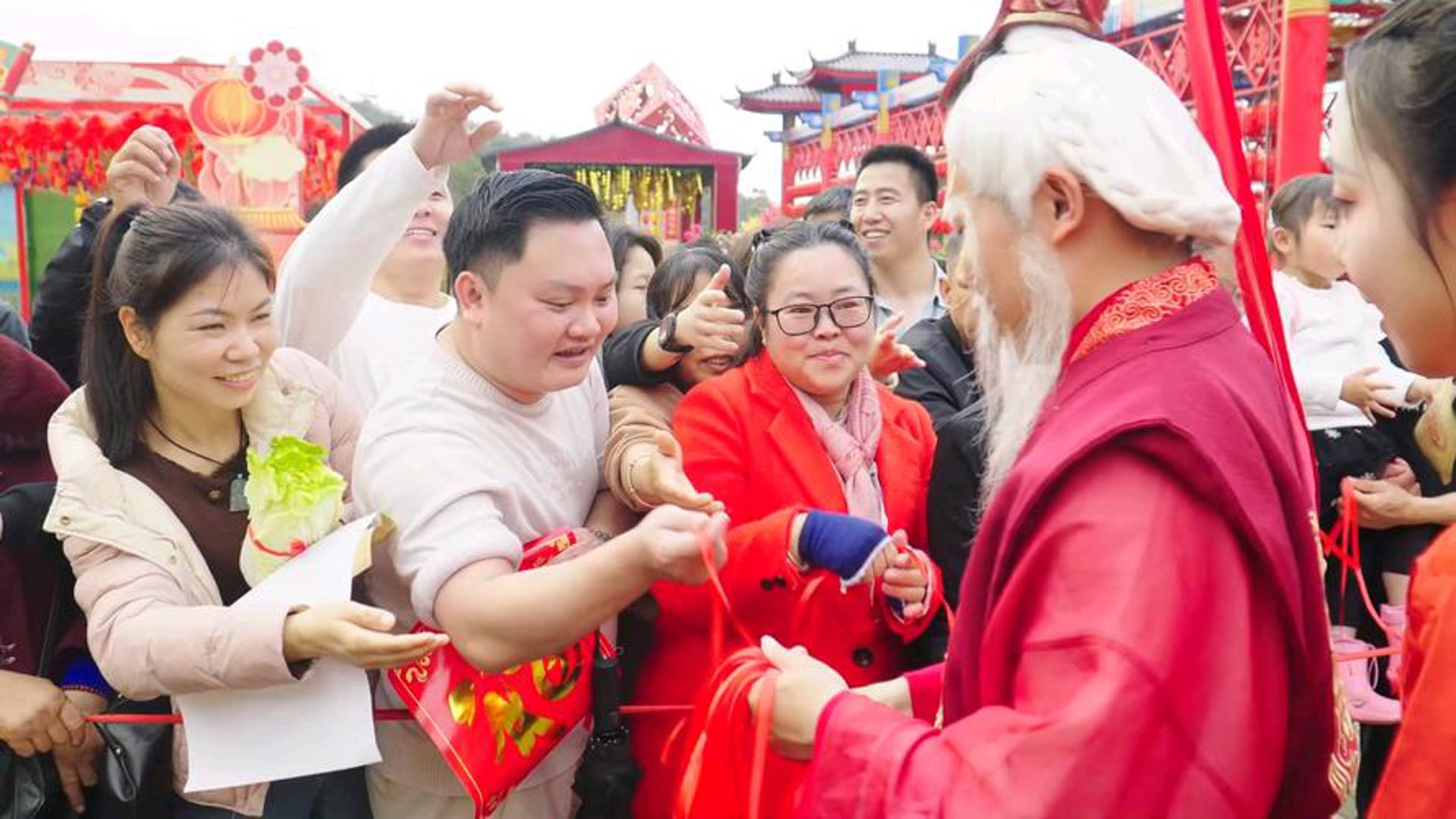 月老牵线婚恋